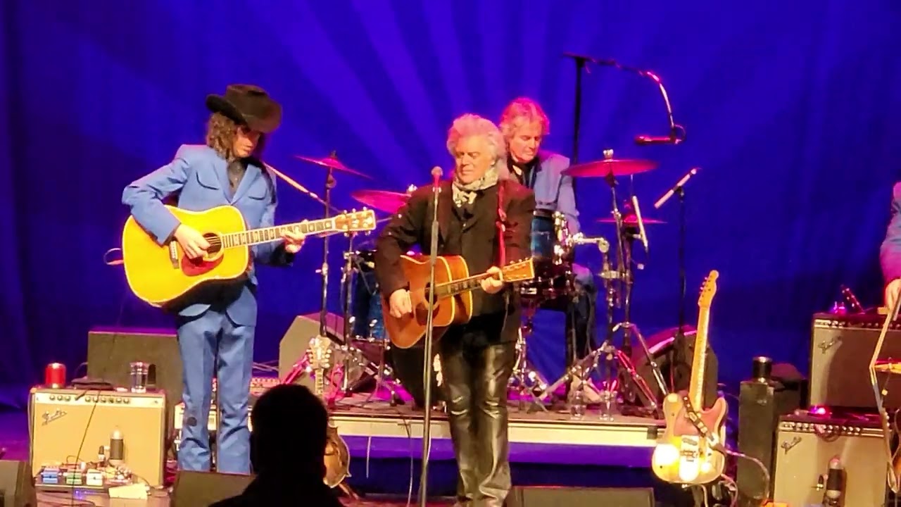 2022   Me & Paul - in honor of Willie Nelson by Mary Stuart & Fabulous Superlatives, Bristol, VA