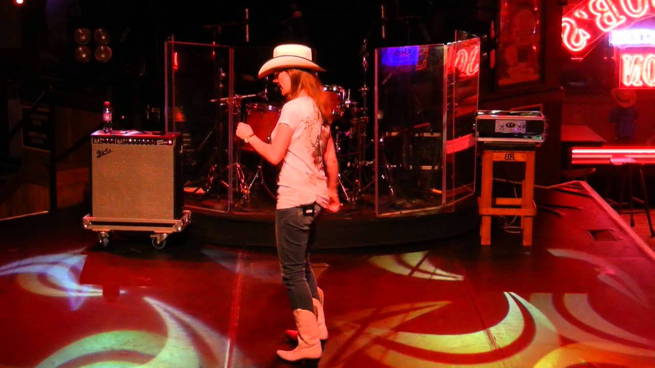 NO VACANCY Line Dance (Démo) - Séverine Moulin Billy Bob's