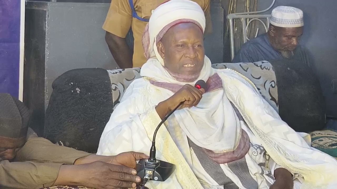 Dr Isma'il Abdullahi Gilwasa 025B