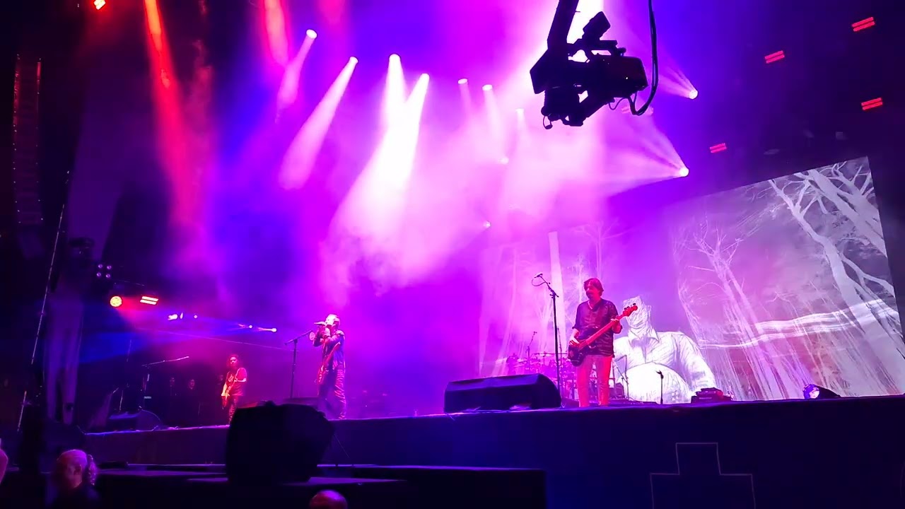 mor ve ötesi - Bir Derdim Var (Canlı) (KüçükÇiftlik Park, 26.09.2025) 