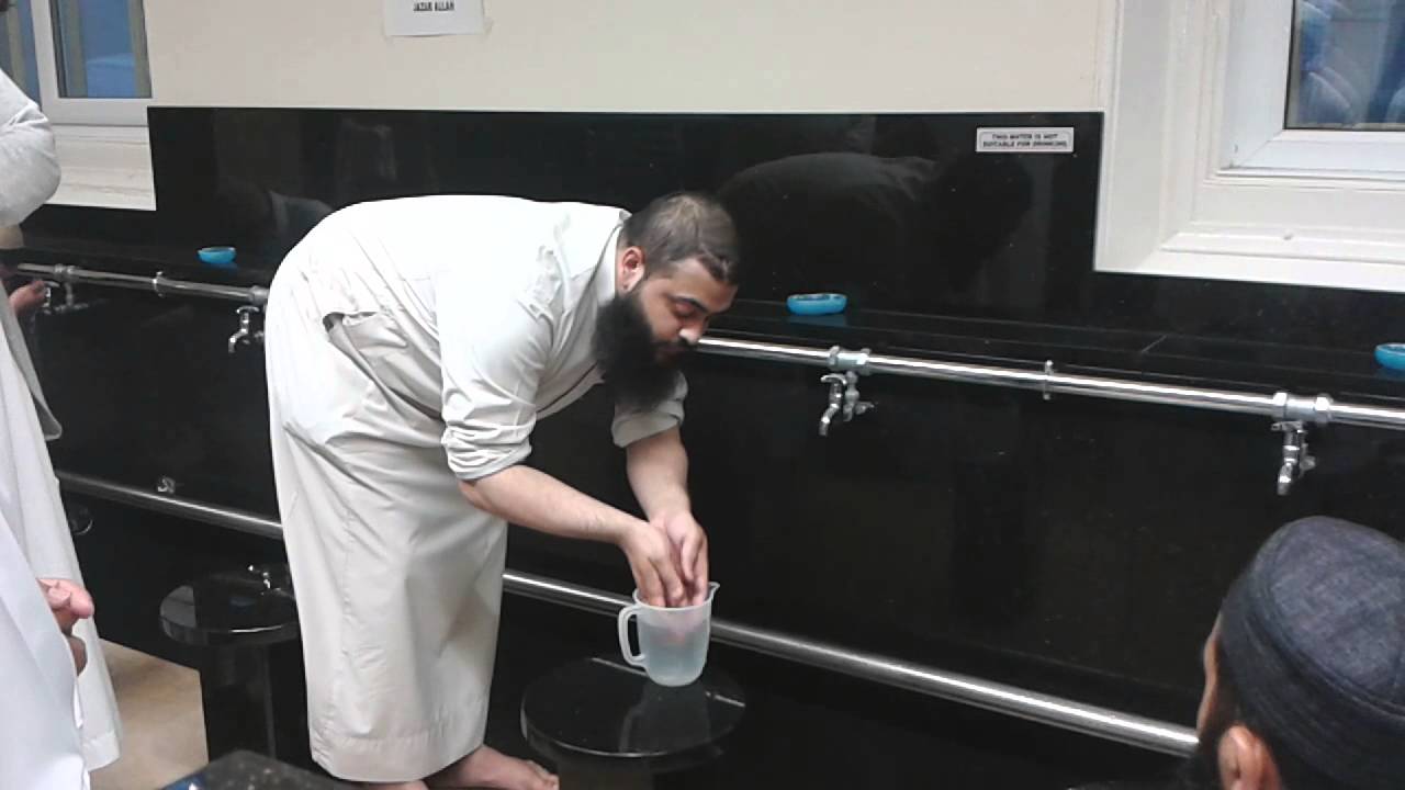 How to make complete Wudu with minimal water