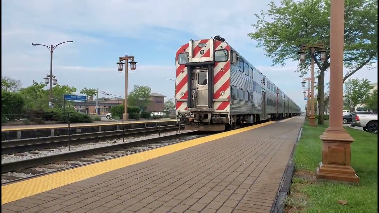 Railfanning the Metra Rock Island morning rush hour at Tinley Park, IL