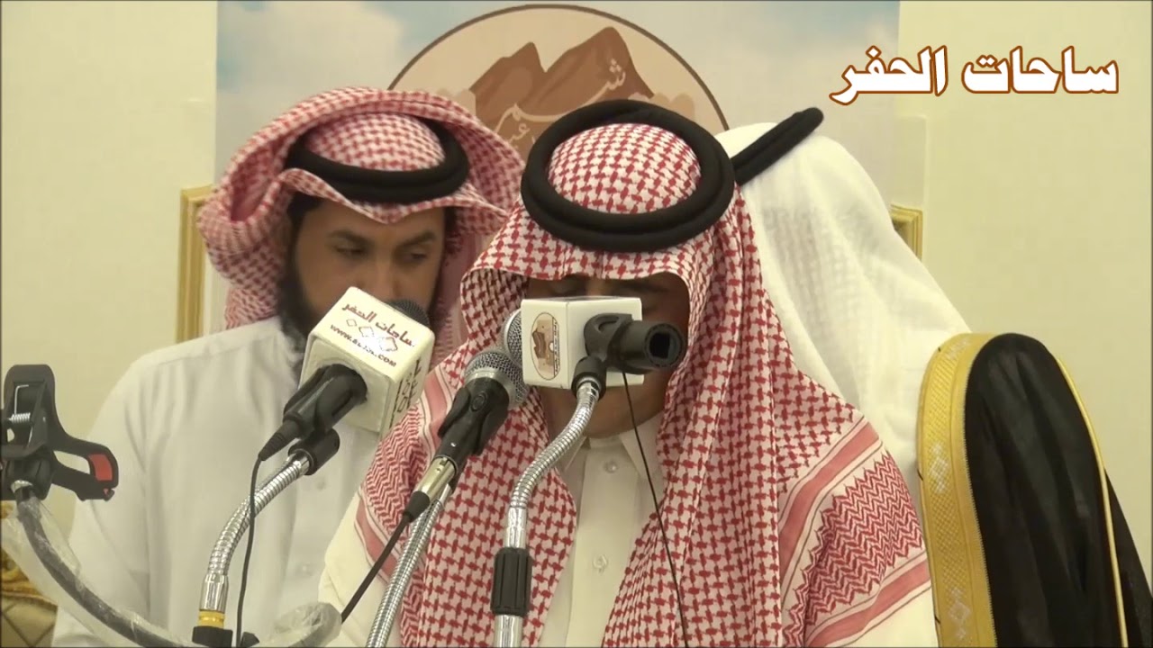 الشاعر محمد مساعد البطيحان في حفل زواج (سامي و ماجد) ابناء الشيخ نجر بن حواس بن شريم