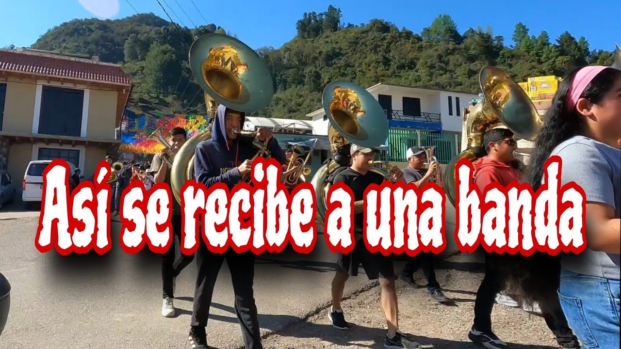ASI SE RECIBEN A LAS BANDAS VISITANTES PARA LA FIESTA DE MI PUEBLO | Diego Medina