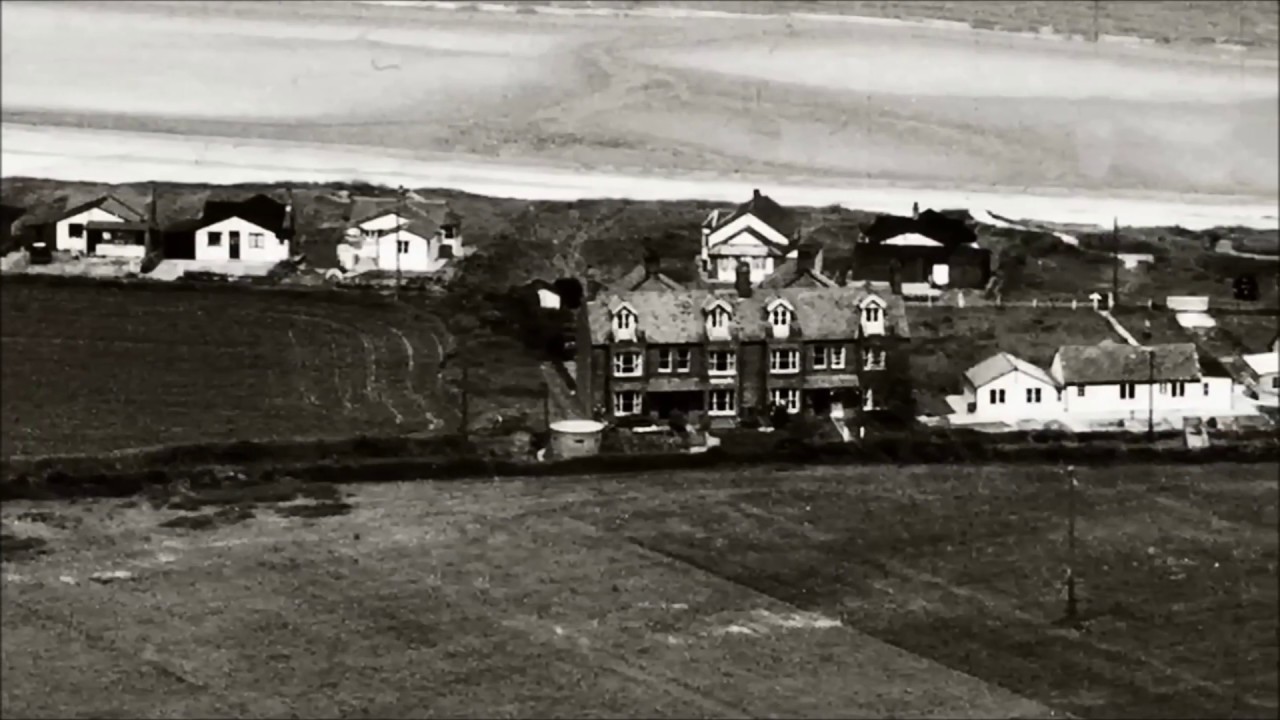 A view of Happisbourgh, Norfolk 1951.