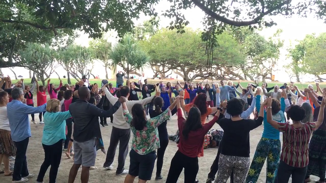 Ave Maria Islamo-Christian coreografia de Ana Maria Meneses para Dança Circular