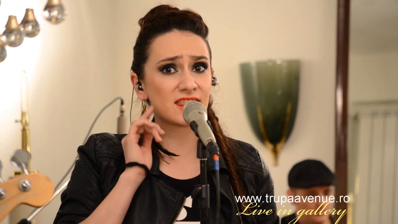 AVENUE-VALERIE (Amy Winehouse tribute)
