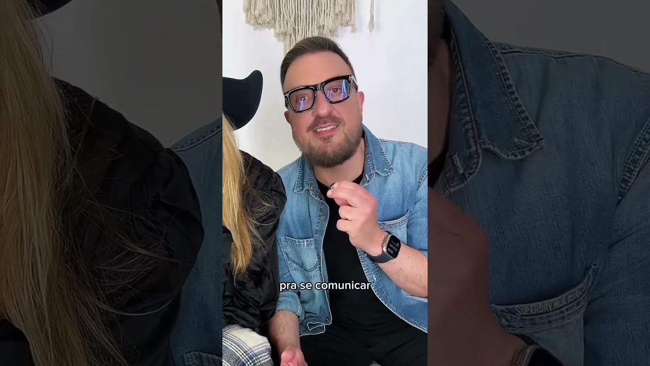 Adriane Galisteu e Rodrigo Carelli respondem quem est&aacute; fora de A Fazenda