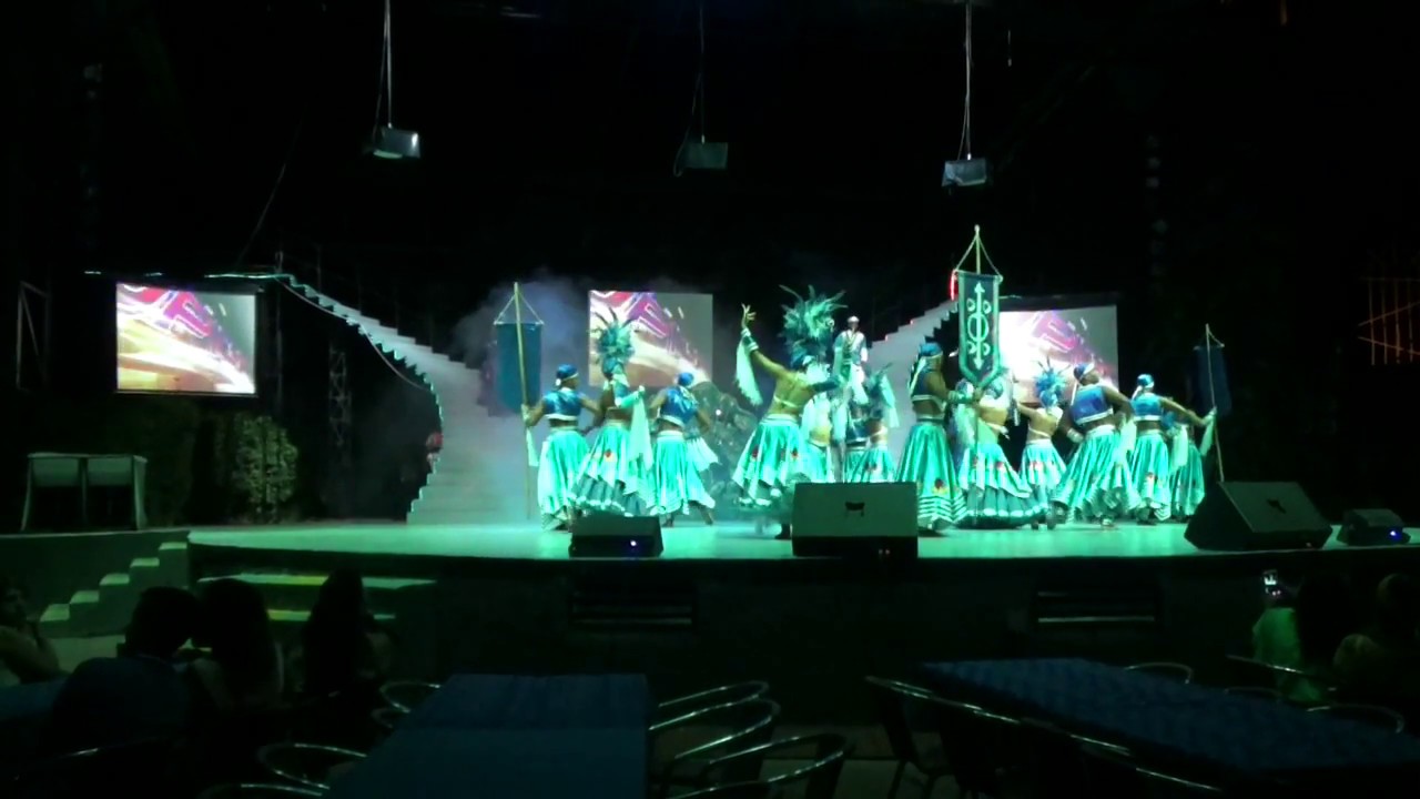 Show en Tropicana en Santiago De Cuba 13.10. 2017
