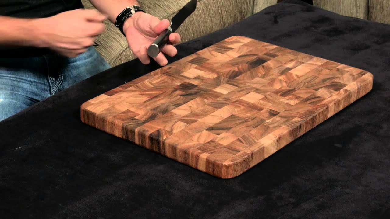 Shun Classic 9 Inch Bread Knife — Review and Information.