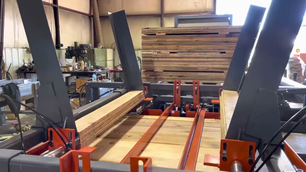 Saw mill equipment auto stacker for pallet mills