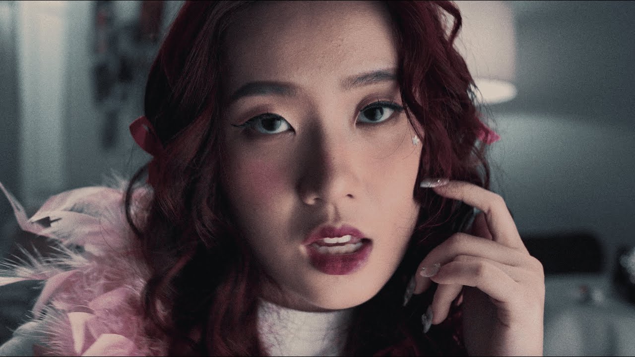 Messy Girl - CLAUDIA (Official Music Video)