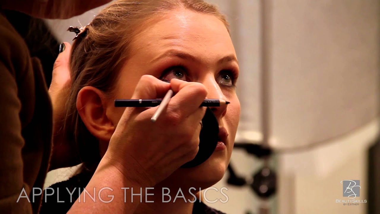 Promofilm Make-up Cours Pro Basic BeautySkills by Esther 2015 made by Creative Vision