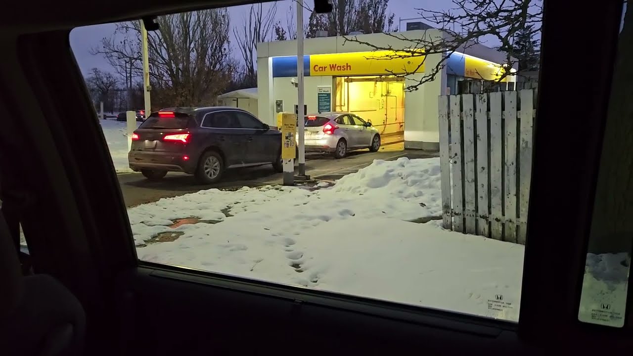Shell car wash in kitchener Ontario at king St