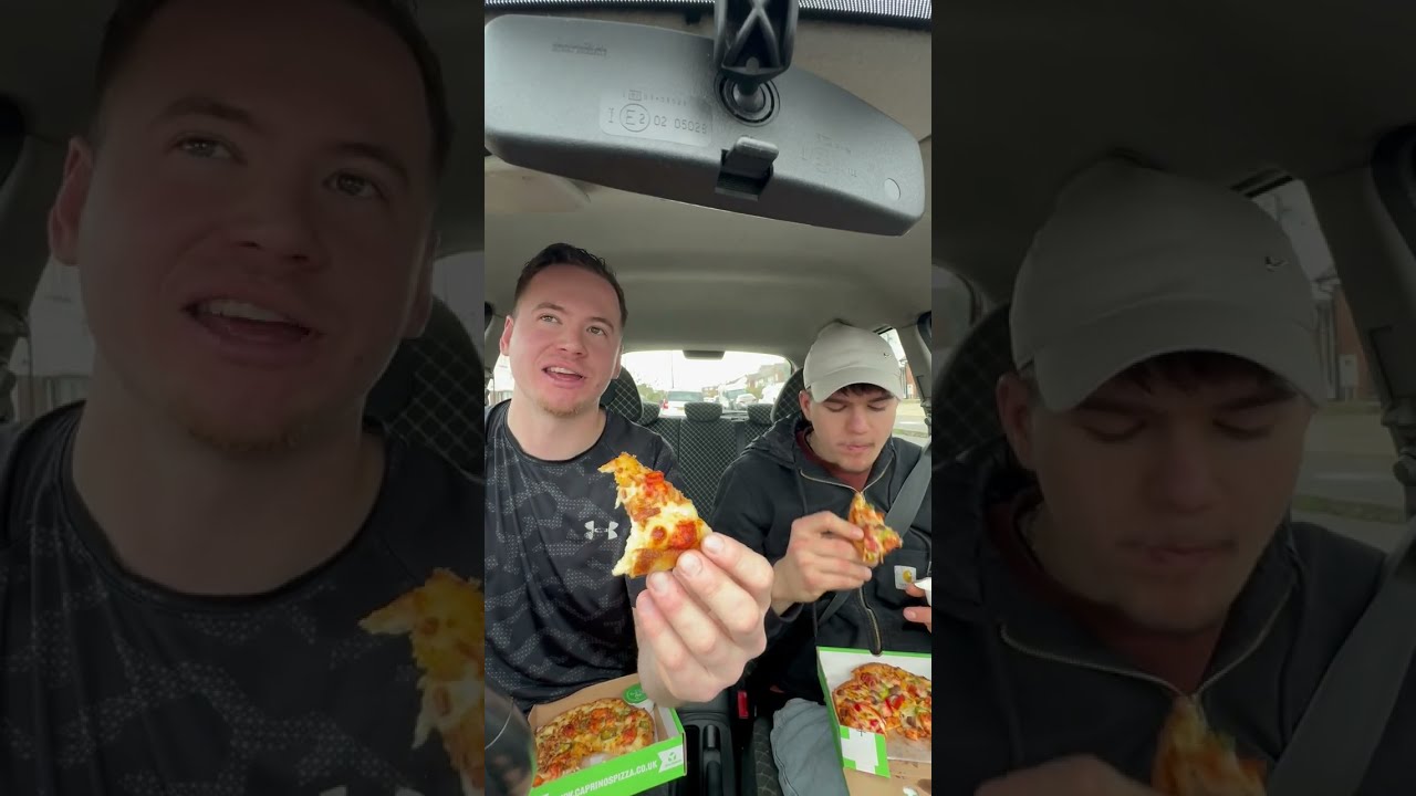 Пробую / Ем новую пиццу в Caprinos Pizza: CAPRINOS SPECIAL + BUTTER PANEER 🍕 (4.99 фунта стерлинг...