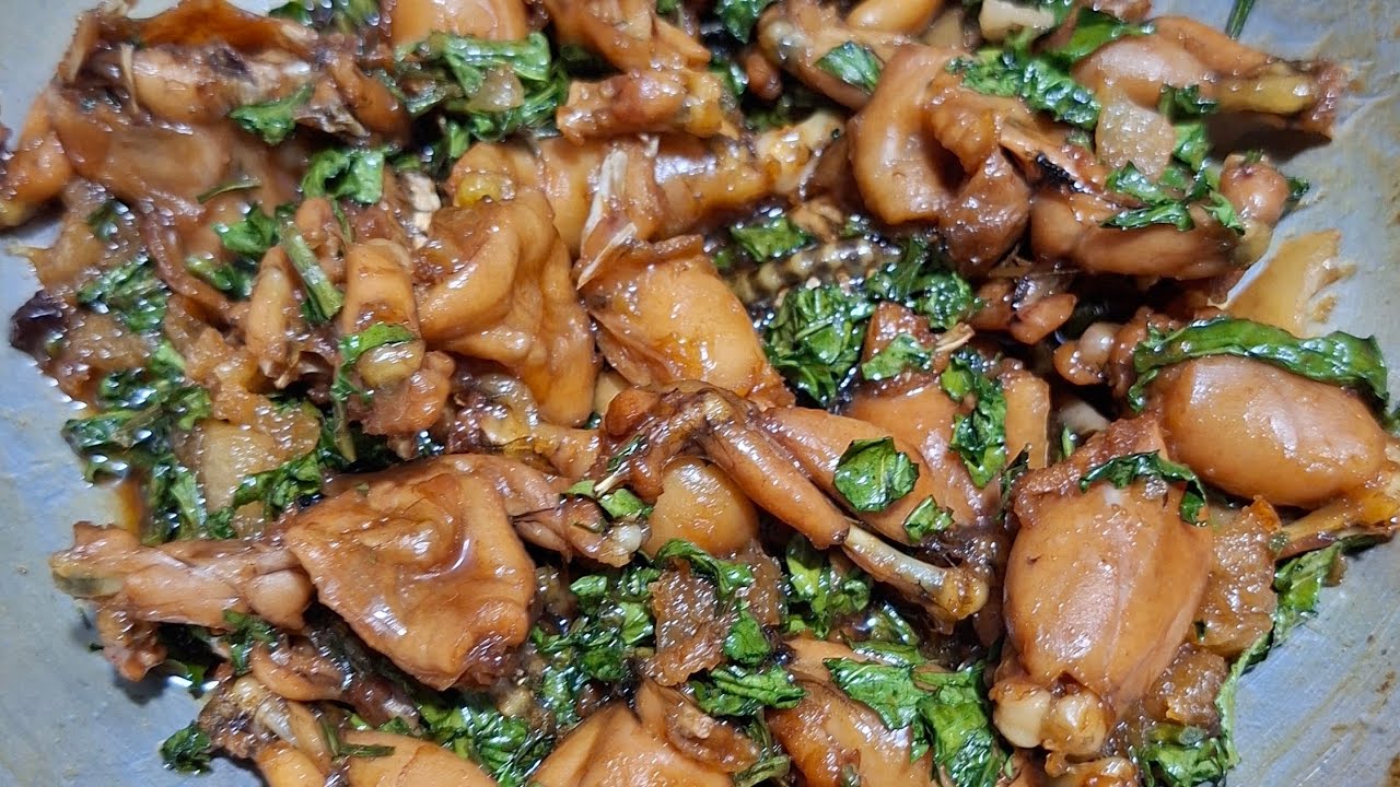 Ech dong kho rau ram