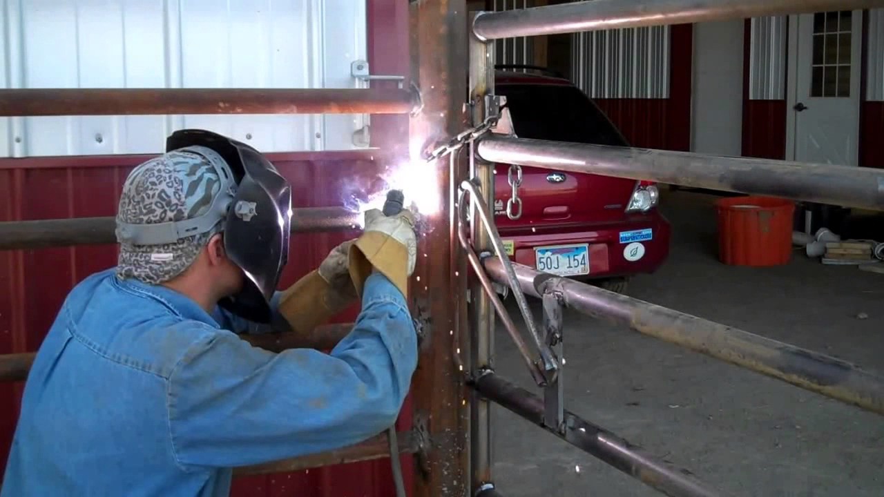 Installing a cowboy latch