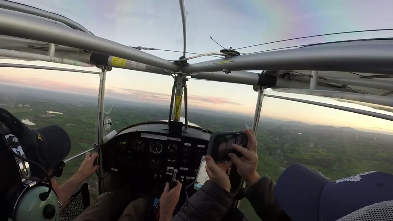 Skyranger Classic 912s - Tricky landing over trees got landed on my second attempt after go-around.