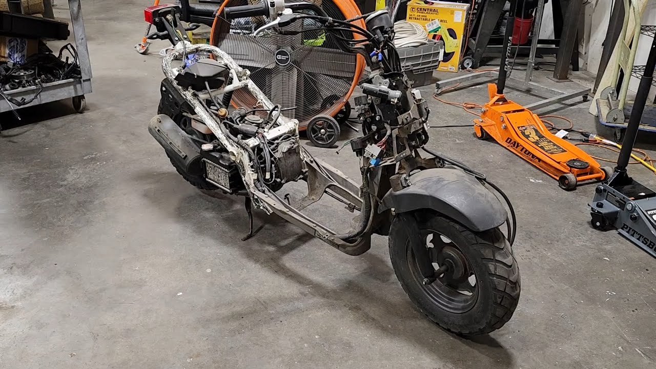 Honda Ruckus/Grom electric build Ep.1 - Spitballing and brainstorming and concept intro!!