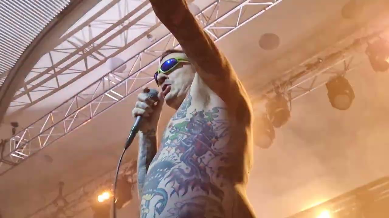Viagra Boys - Troglodyte (Live @ Kulttuuritalo, Helsinki, 9.12.2025)