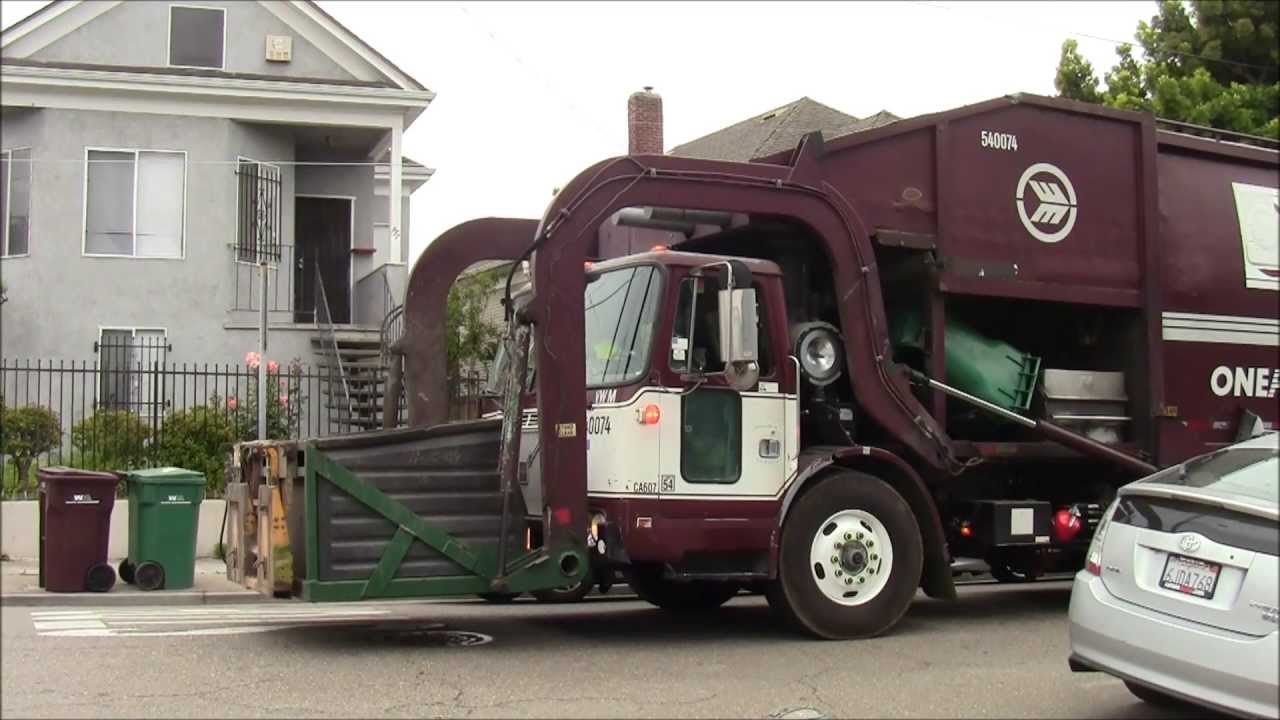 WMX Kann Co-Collect Garbage Truck