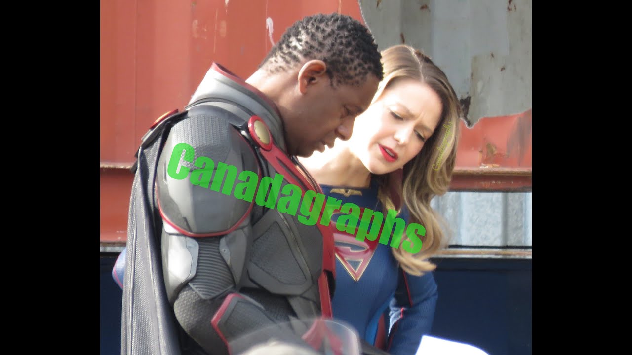 Supergirl season 6 set video & photos - Melissa Benoist & David Harewood scenes
