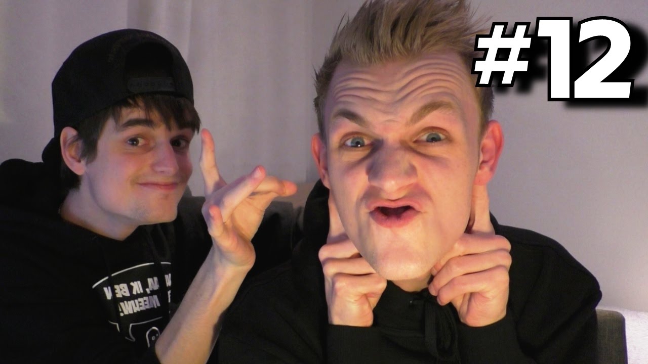 EAR FLICK CHALLENGE - FIFA 15 #12
