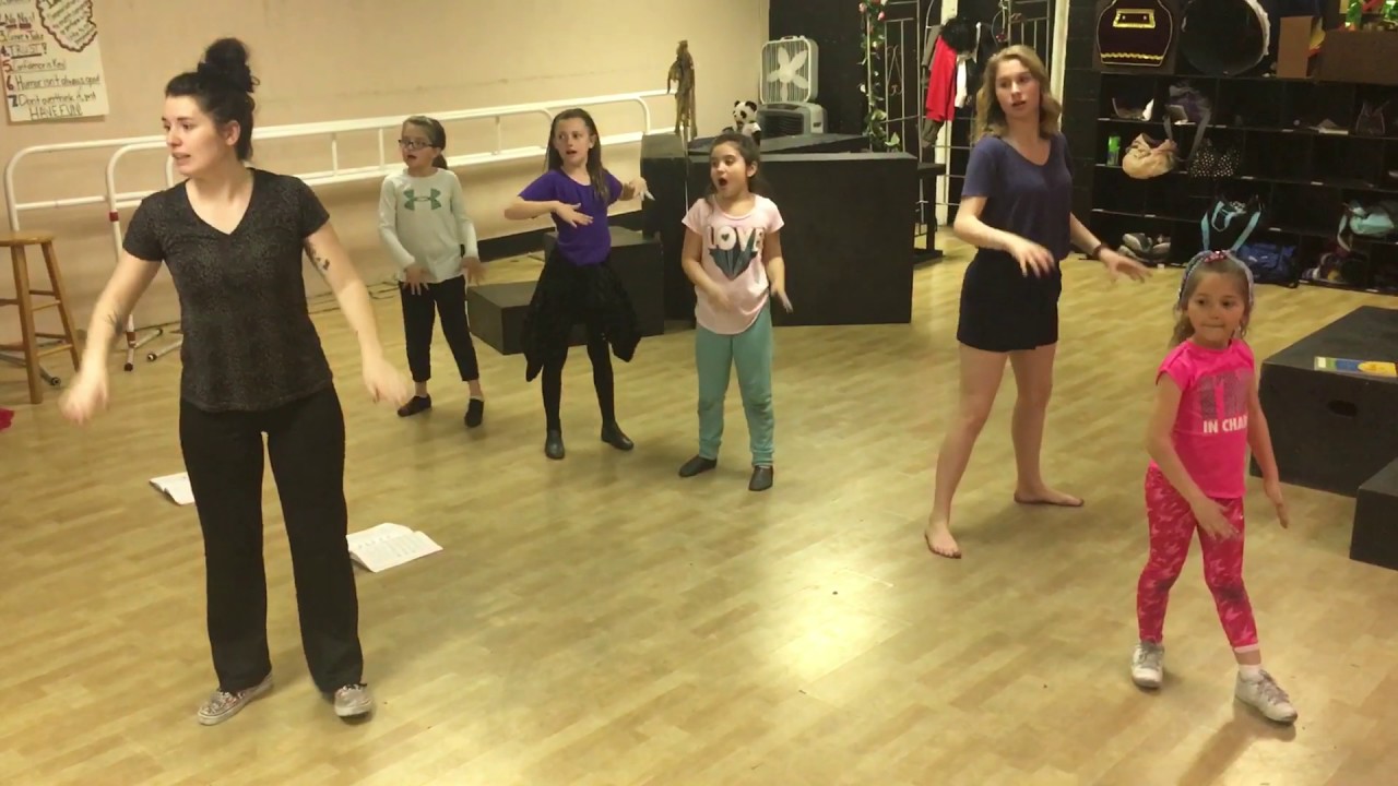 Lion King Kids Be Prepared Dance Instruction (Hyenas and Scar)