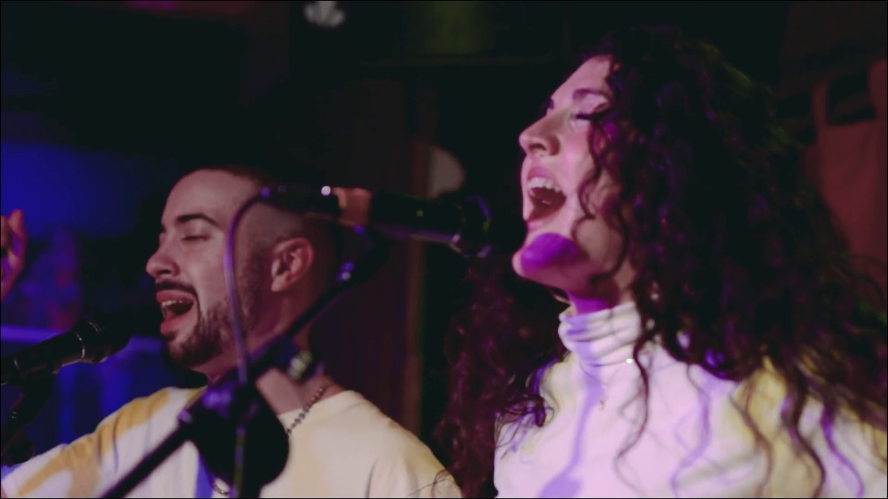J Dose & Queralt Lahoz · MI REGALO (Directo)