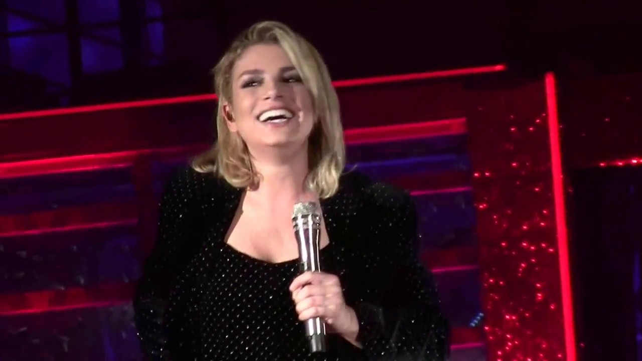 L'isola - Emma Acireale 26/05/2018