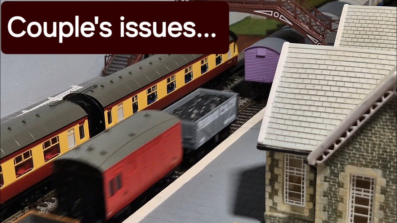 031: Dapol Wagons vs Peco Uncouplers = massive headache