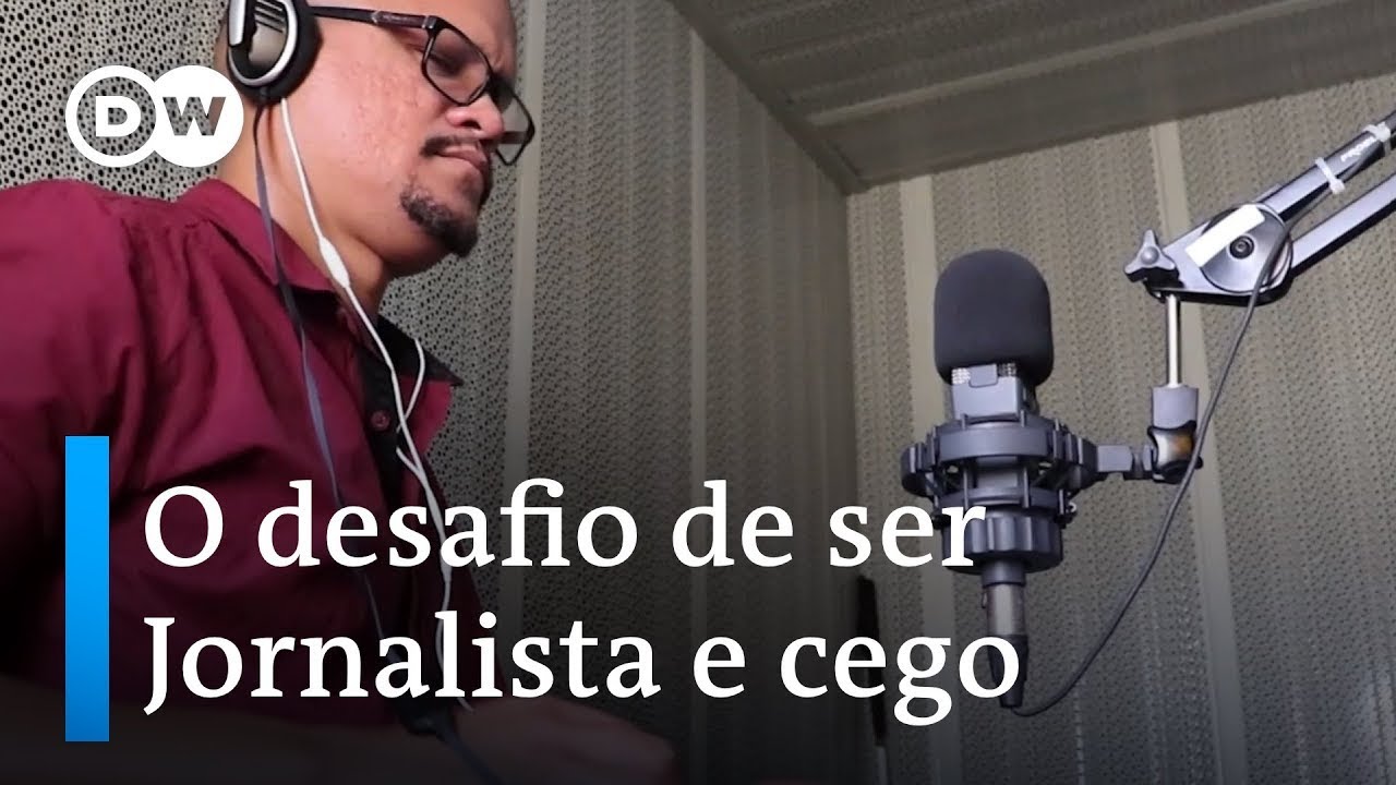Cabo Verde: O desafio de ser jornalista e locutor de rádio cego