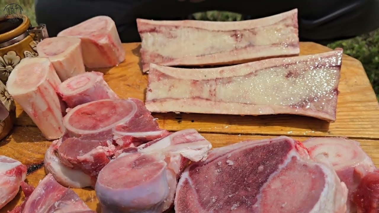 Cooking Bone Marrow in Fire Pit &ndash; Primitive Style Recipe