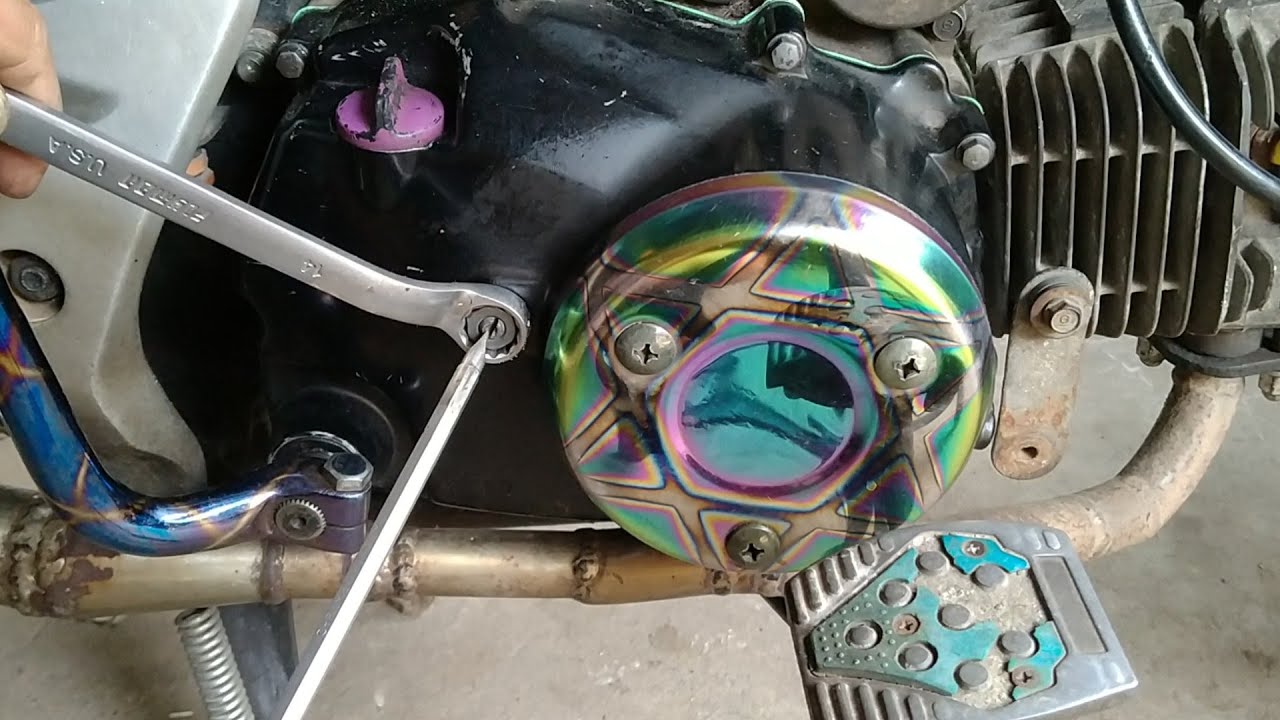 Paano mag adjust sa matigas na kambyo