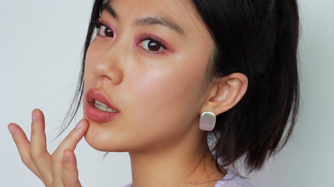 90's Inspired Makeup | Purple Glitter Eyelook