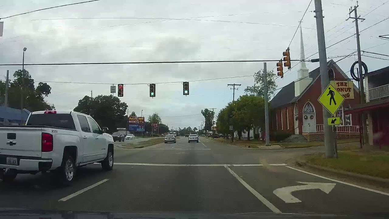 Driving through Eufaula, Alabama