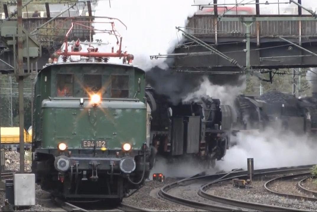 Märklintage 2011, Teil-2, Spektakel der Extraklasse, 7 Dampfloks in einem Zug