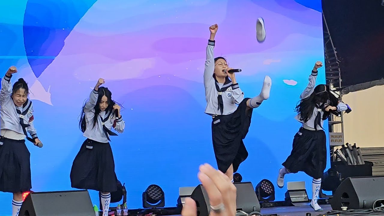 新しい学校のリーダーズ(Atarashii Gakko!) at Clockenflap 2023 - Part 1/4