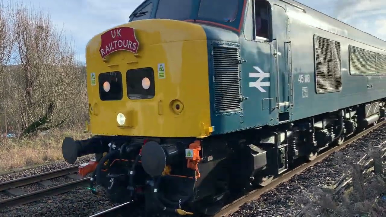 The 45 peak with Galloway princess 47593 passing Chesterfield saw a shed but didn’t get it