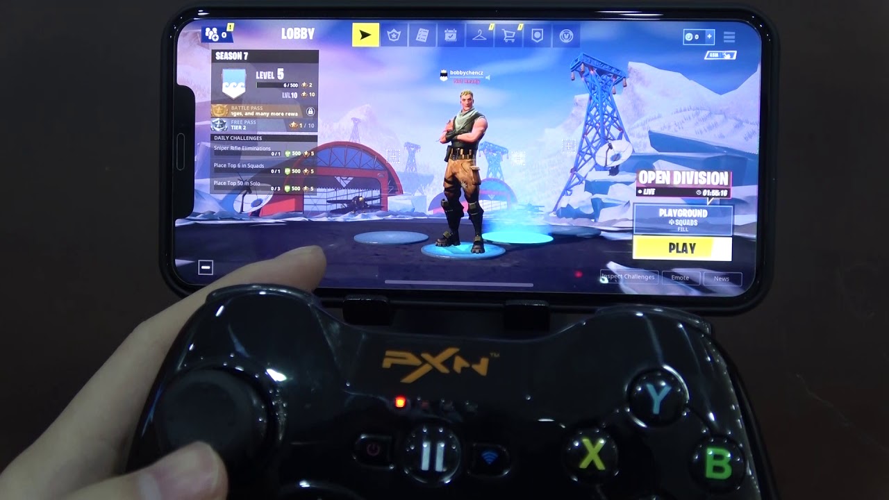 PXN 6603 MFi Game Controller for the latest iOS 13.4