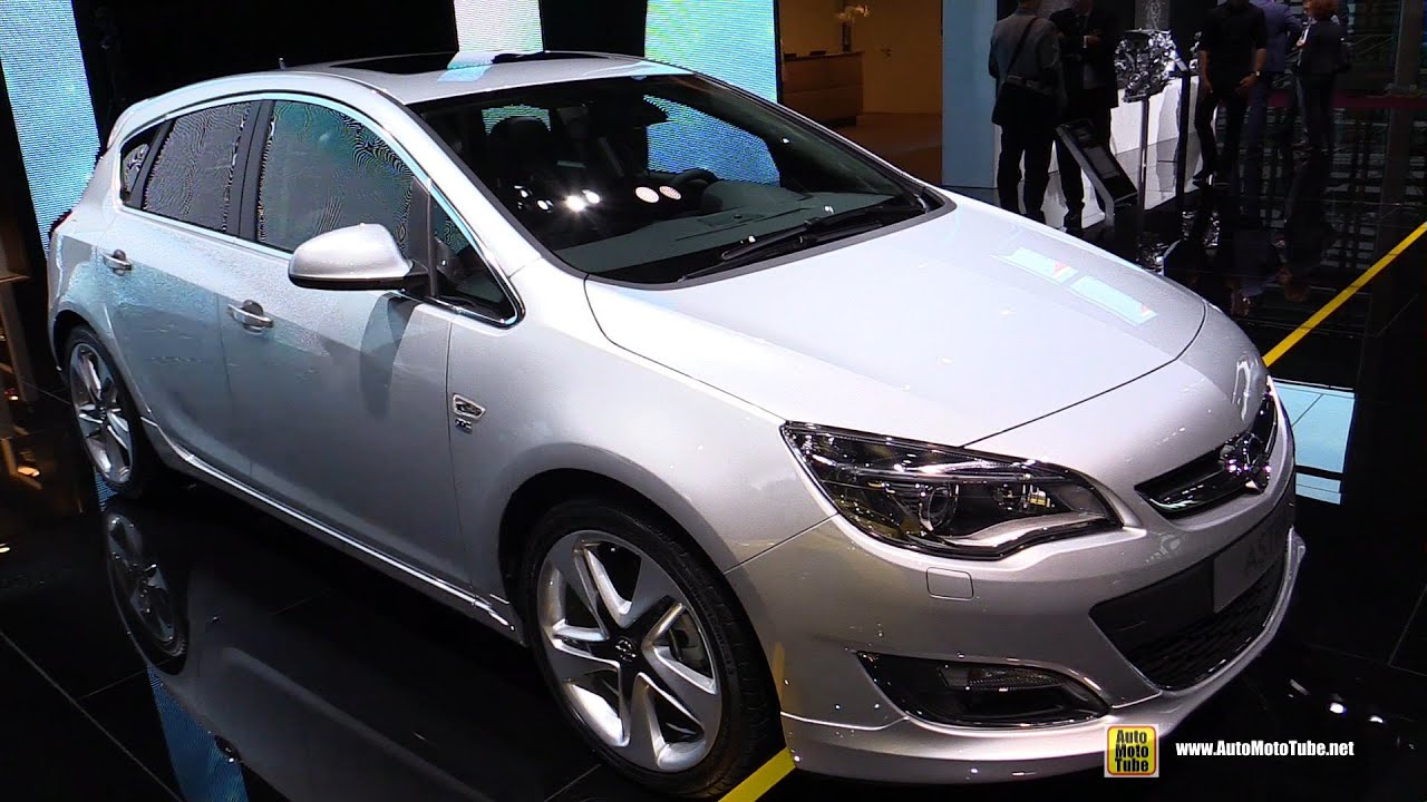 2015 Opel Astra Cosmo EcoFlex OPC Line - Exterior and Interior Walkaround - 2014 Paris Auto Show