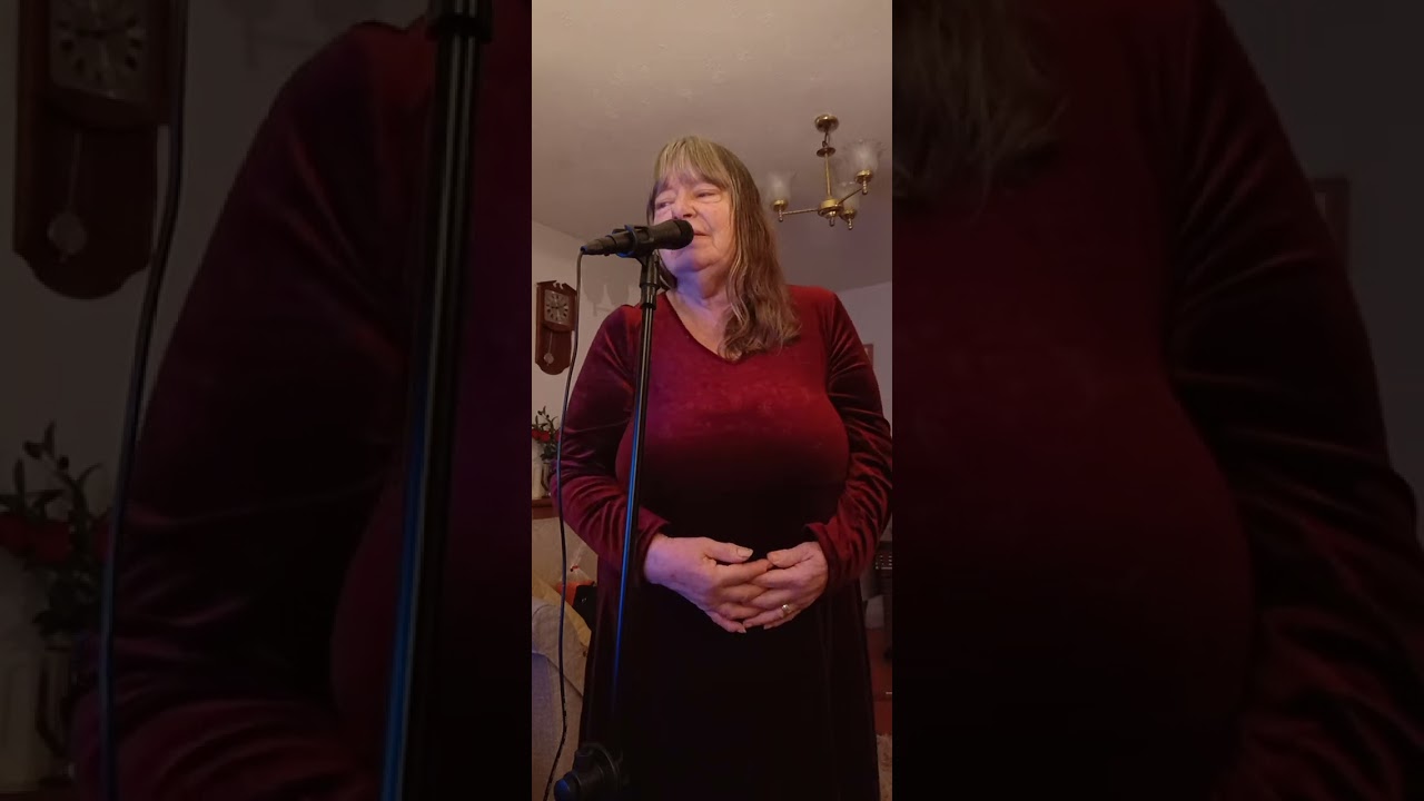 Moon river karaoke singalong ♥️