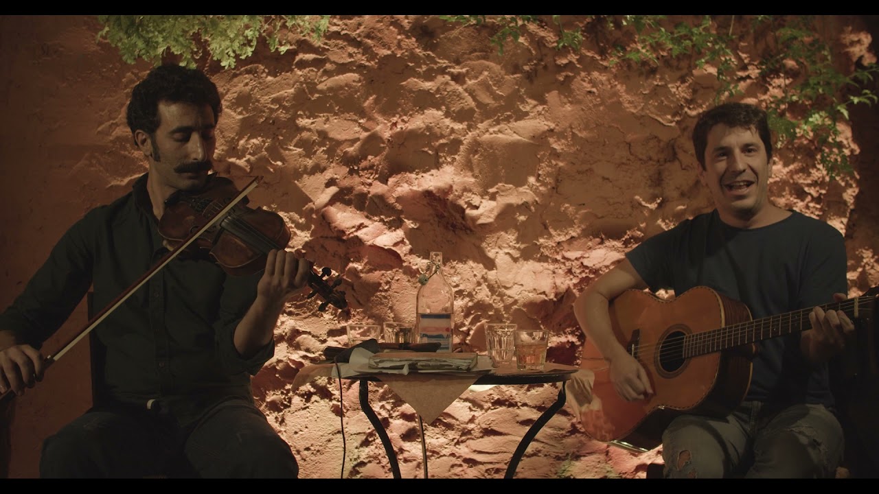 Ένα κι ένα | Γιάννης Παπαγεωργίου & Γιάννης Διονυσίου