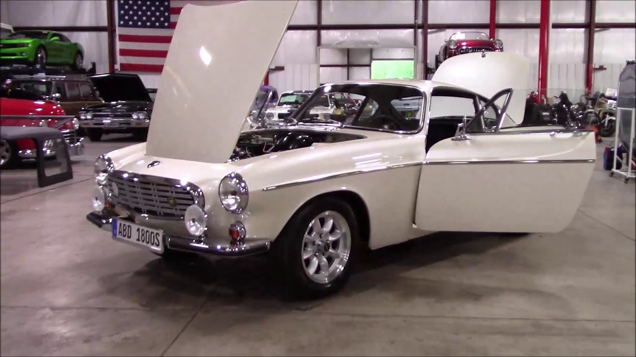 1967 Volvo P1800 White