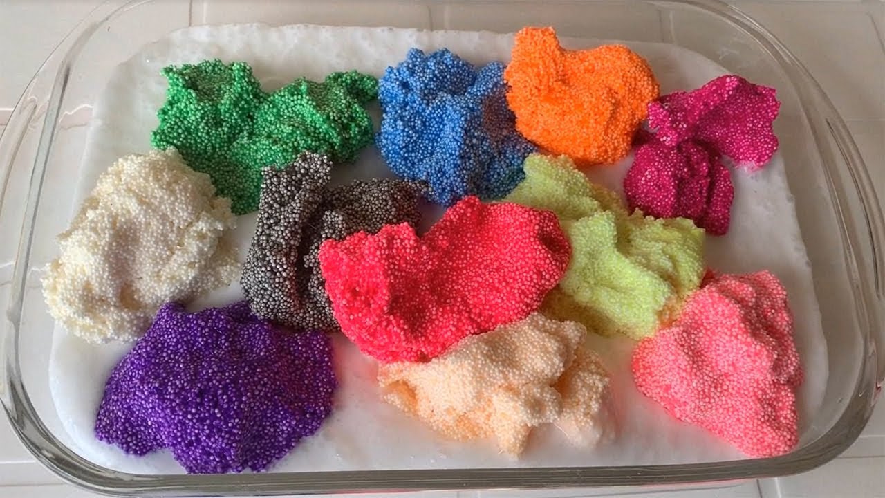 MISTUREI TODAS AS CORES DE MASSINHA CROCANTE NO SLIME BRANCO GIGANTE. OLHA O RESULTADO!!