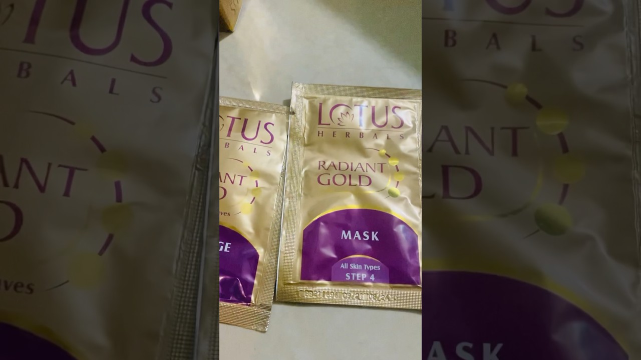 Lotus Herbals Radiant Gold Facial Kit 