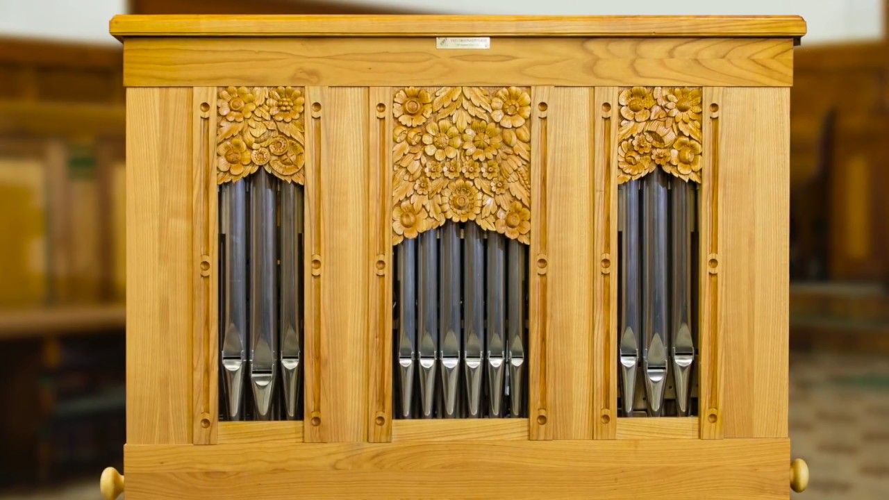 Vági Continuo Organ built in 2017 - performing Csilla Alföldy-Boruss
