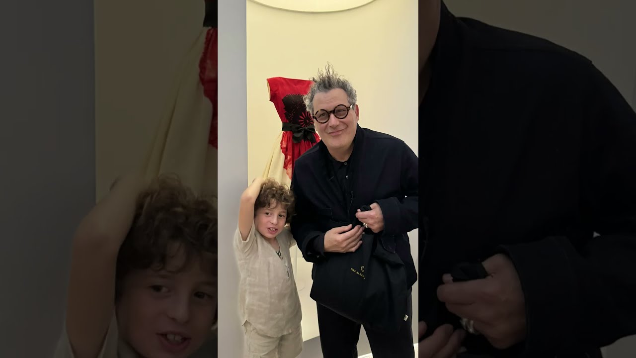 Isaac Visits the MET with Max! #HelloIsaac