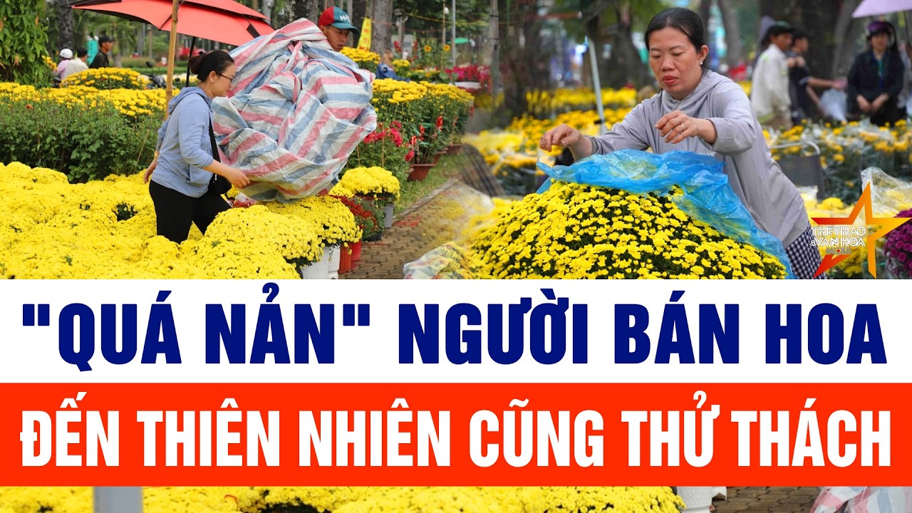 Mưa trái mùa ở Thành phố Hồ Chí Minh: Người buôn hoa thấp thỏm
