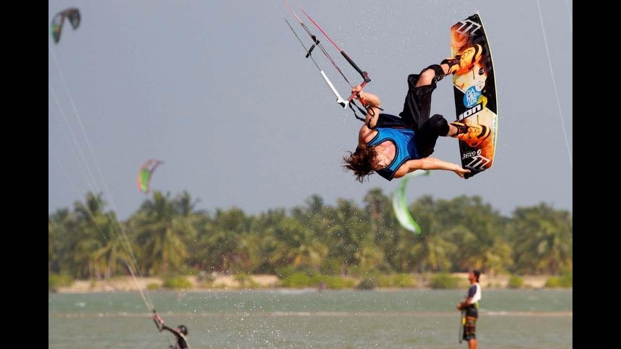 Sri Lanka FreeRide Kiteboarding - Tom Court